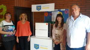 Předali jsme červnový dar do Domova Alzheimer v Roztokách u Prahy 